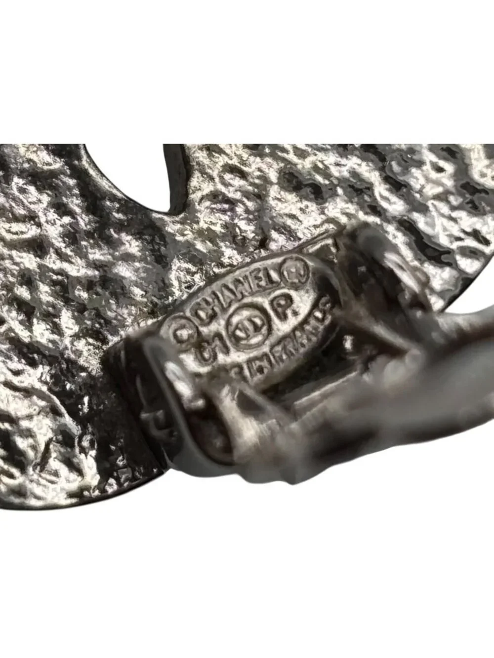 Chanel CC Logo Rhinestone Silver Earrings 01